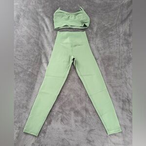 Aerie Active Wear 2 Piece Set Size XS Pastel Green Ribbed Leggings Sports Bra